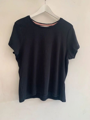 Black T-shirt XL/XXL