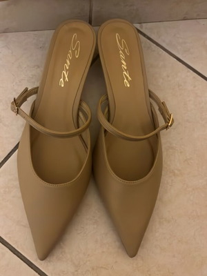 Sante mule νούμερο 41 καινούριο, μπεζ