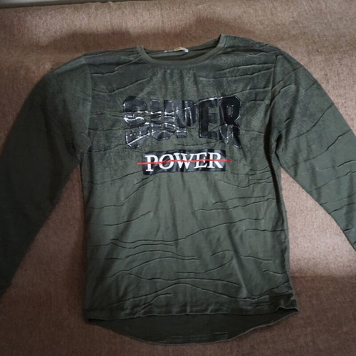 Youth shirt for boys like new, green, size S