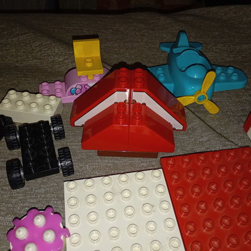 Lego DUPLO set with Minnie Mouse, planes, car and blocks
