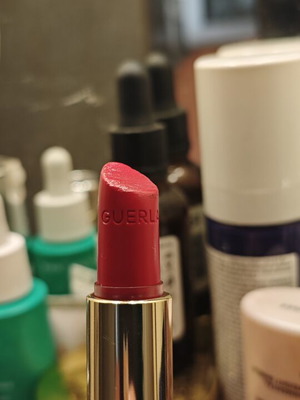 Guerlain red lipstick like new
