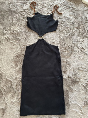 Zini dress medium, like new, black with open back