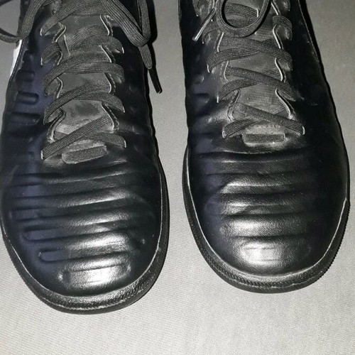 Nike Tiempo-x Rio Iv Tf JR football shoes size 43 like new, black