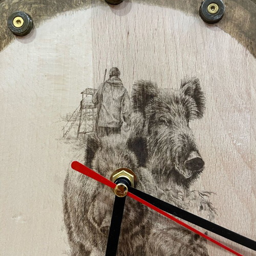 Hunting wall clock new, wooden with engraved design and silent mechanism
