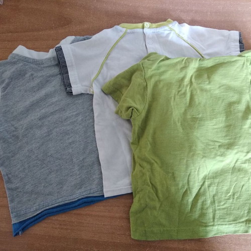Short-sleeve t-shirts used, set of 3 for boy about 1 year old