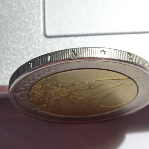 2 Euro Coin 2002 Greece used with minting errors and S in star