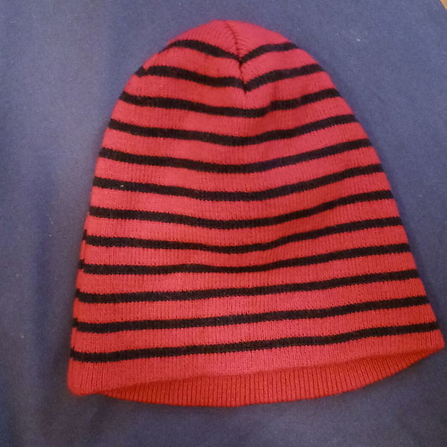 Marvel kids hat like new, red with blue stripes and Spiderman