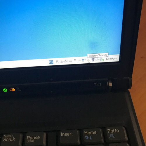 IBM ThinkPad T41 vintage laptop 1.40GHz 760MB RAM 80GB HDD Windows XP SP3