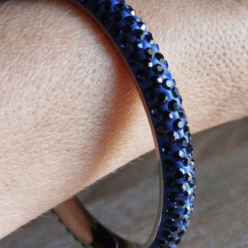 Women's bracelet like new, blue and silver