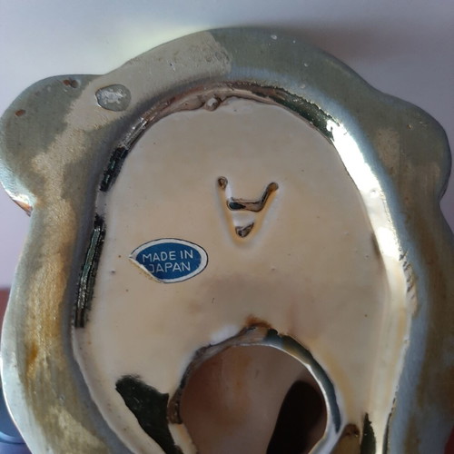Vintage porcelain horse ashtray from Japan like new with gold finish