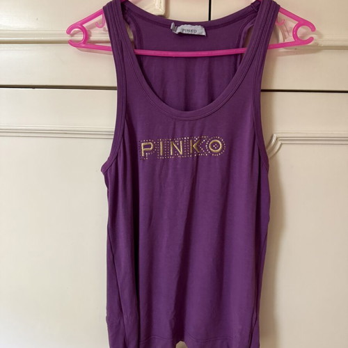 Pinko sleeveless blouse used, purple with gold and strass