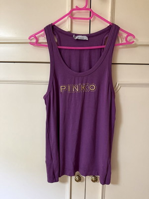 Pinko sleeveless blouse used, purple with gold and strass