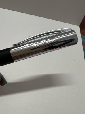 Faber Castle pen like new