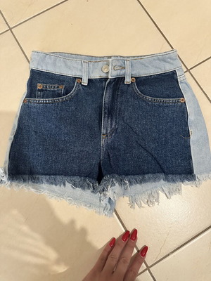 Τζιν σορτς Pull & Bear μέγεθος XXS 32 σαν καινούργιο, δίχρωμο μπλε