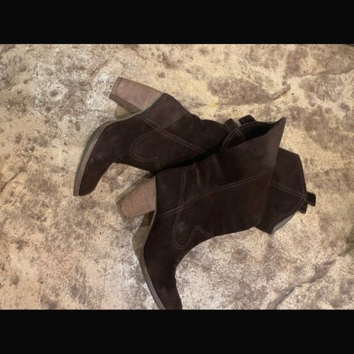 Leather cowboy style boots, brown, size 37