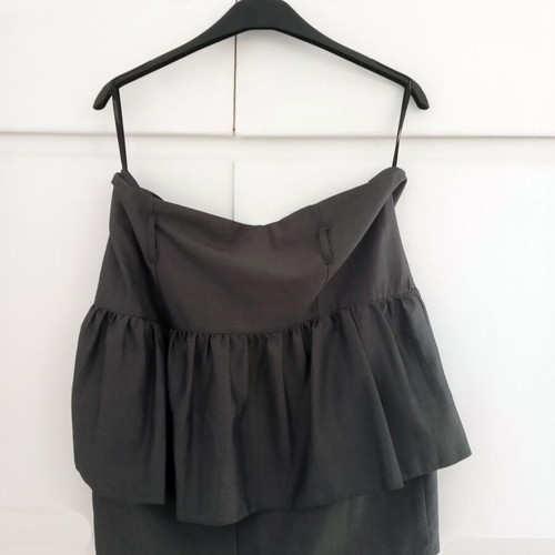 Set of two Atmosphere skirts like new, black and gray