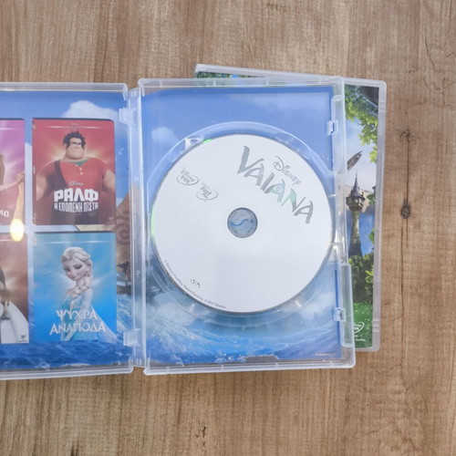 Disney Moana DVD, dubbed children's movie