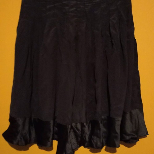 Monton black skirt 100% silk size M/38 like new