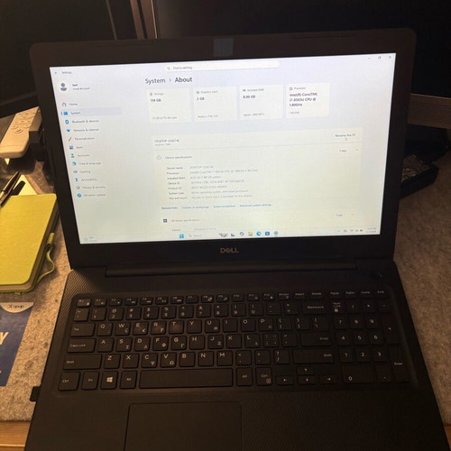 Dell Inspiron 3580 laptop like new, Intel Core i7, 8GB RAM, 128GB SSD