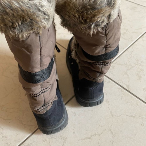 Tsakiris boots used with fur for snow, size 39, black and brown