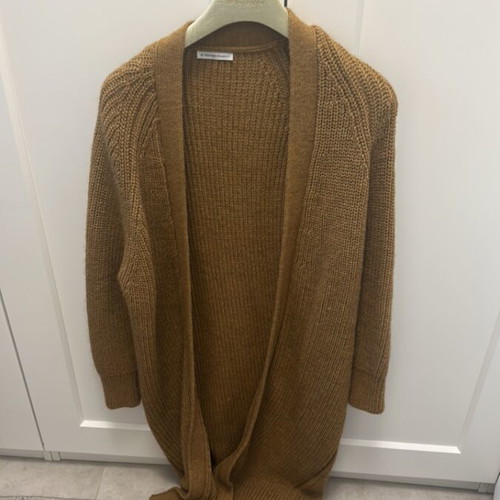 Oxford Company long women's thick cardigan small, like new, beige