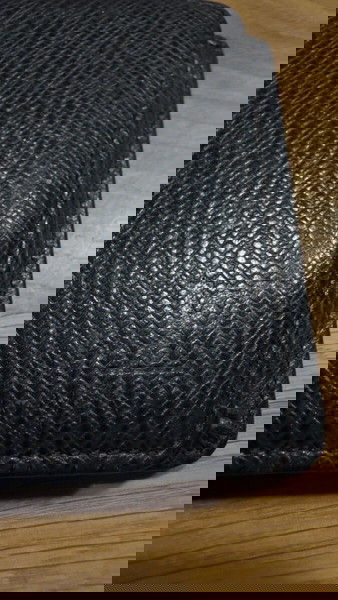 Louis Vuitton Wallet Taiga Mens