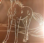  Πίνακας κέντημα με χρυσή κλωστή σε μαύρο φόντο με μπρονζέ κορνίζα ''Άλογο'' (42*62cm)