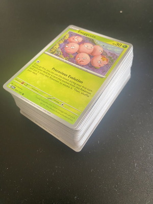 Pokemon cards Surging Sparks set, like new, 94 pcs