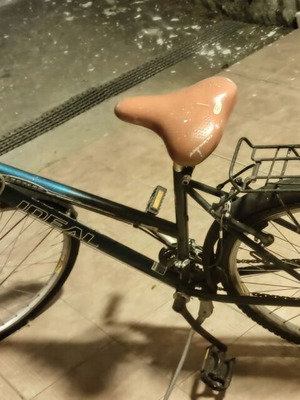 City women's bicycle used with gears