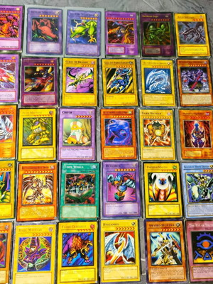 Yu-Gi-Oh cards used, pack of 30 old and rare