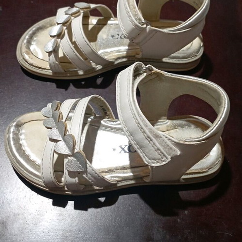 Sprox sandals used, white with silver hearts size 24