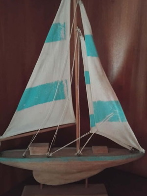 Wooden decorative ship miniature like new