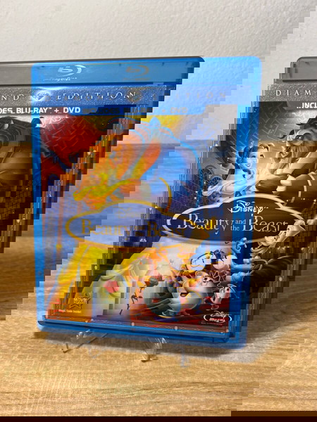 Αδεια θηκη blue ray