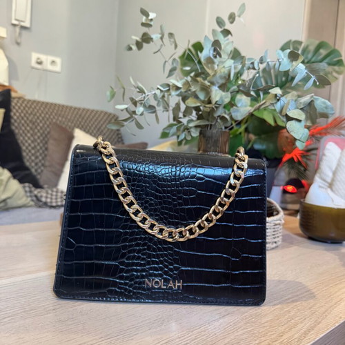 Nolah crossbody bag like new, black with shoulder strap