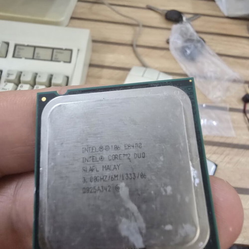 Intel Core 2 Duo E8400 3.0GHz unlocked CPU