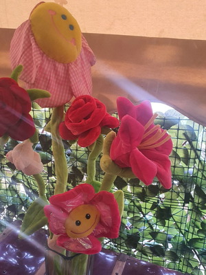 Artificial flowers like new, set of 5