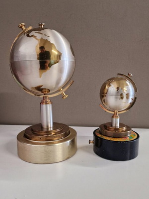 Vintage cigarette dispensers set used, 1960s
