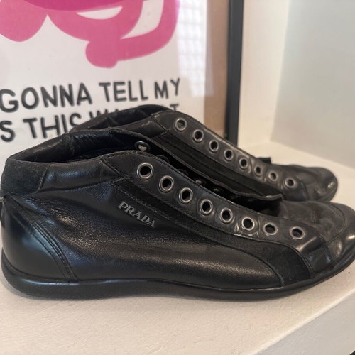 Prada boots used, model 2002, black, size 41.5