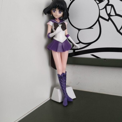 Sailor Saturn figure like new