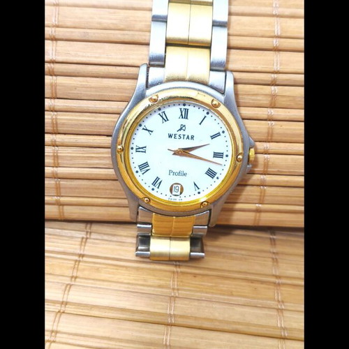 Women's wristwatch used two-tone stainless steel bracelet