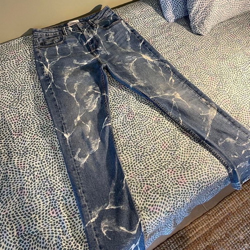 Bleached jeans used, size 40, straight fit