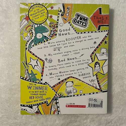 Tom Gates Everything's Amazing (Sort Of) illustrated paperback by Liz Pichon