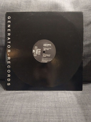Latex Empire Nokira Maxi Single μεταχειρισμένο, ηλεκτρονική