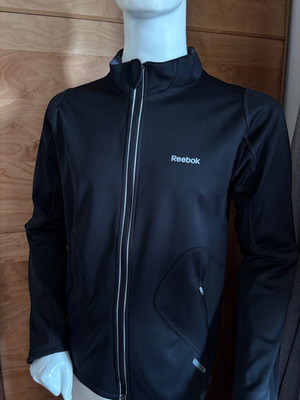 Reebok men’s black softshell jacket like new, size S