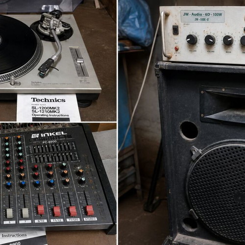 Technics SL-1200MK2 set used with Inkel mixer and professional speakers