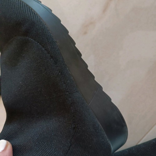 Over-the-knee boots made of knitted fabric, like new, black