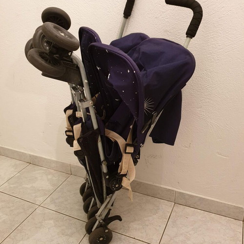 Maclaren twin stroller used, very good condition