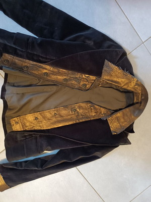 Brown gold jacket used