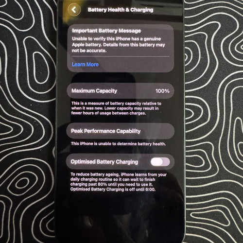 Apple iPhone 13 128GB green with OEM battery