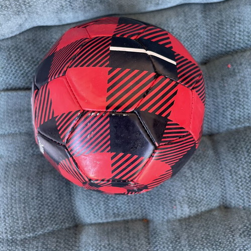 Nike mini ball red used, circumference 45cm